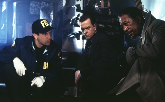 Дилан Бейкер (Dylan Baker)