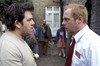 Зомби по имени Шон (Shaun of the Dead), кадр из фильма