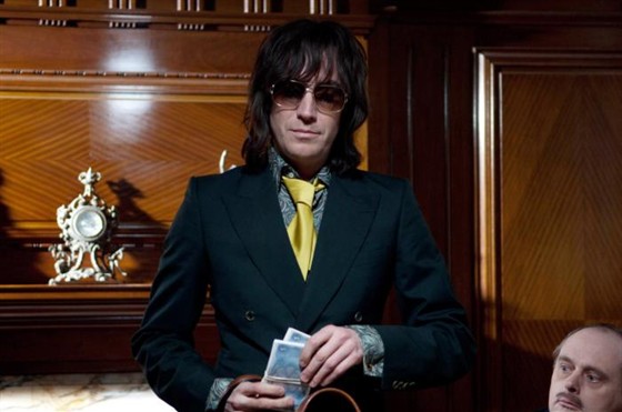 Рис Иванс (Rhys Ifans)